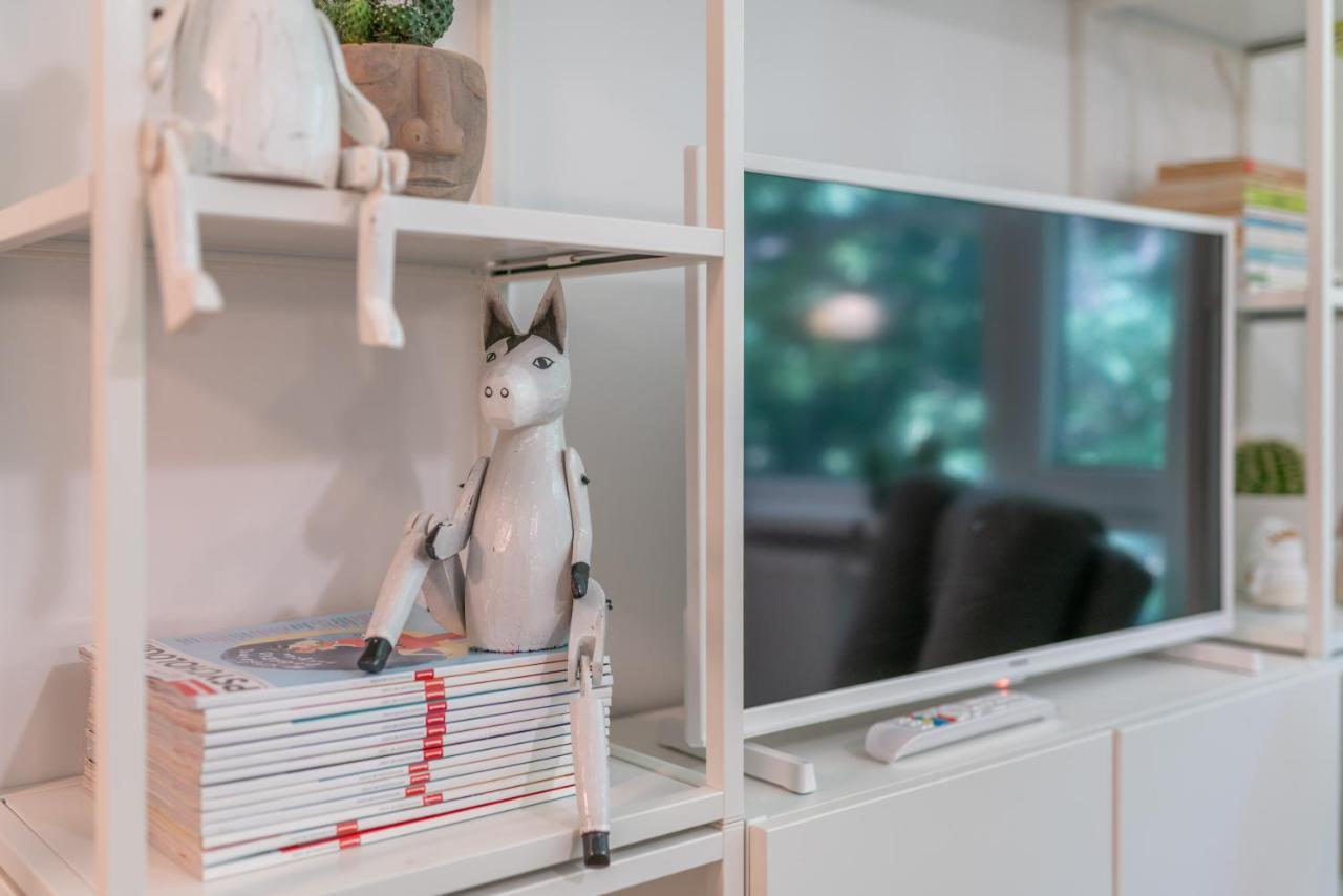 Apartament Fala Metro Sgh Klub Stodola Parking Parkview Fast Wifi Warsawa Bagian luar foto