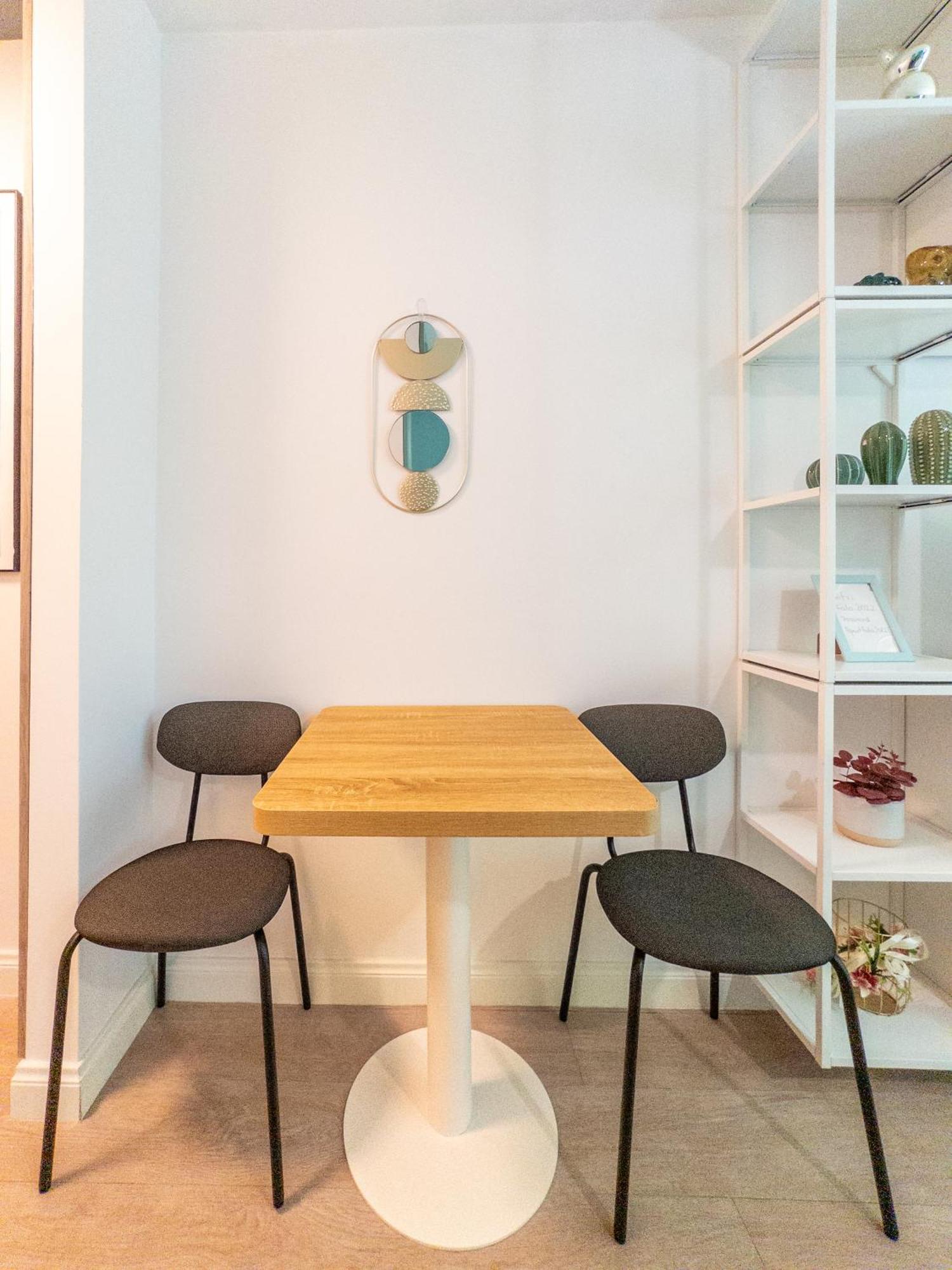 Apartament Fala Metro Sgh Klub Stodola Parking Parkview Fast Wifi Warsawa Bagian luar foto